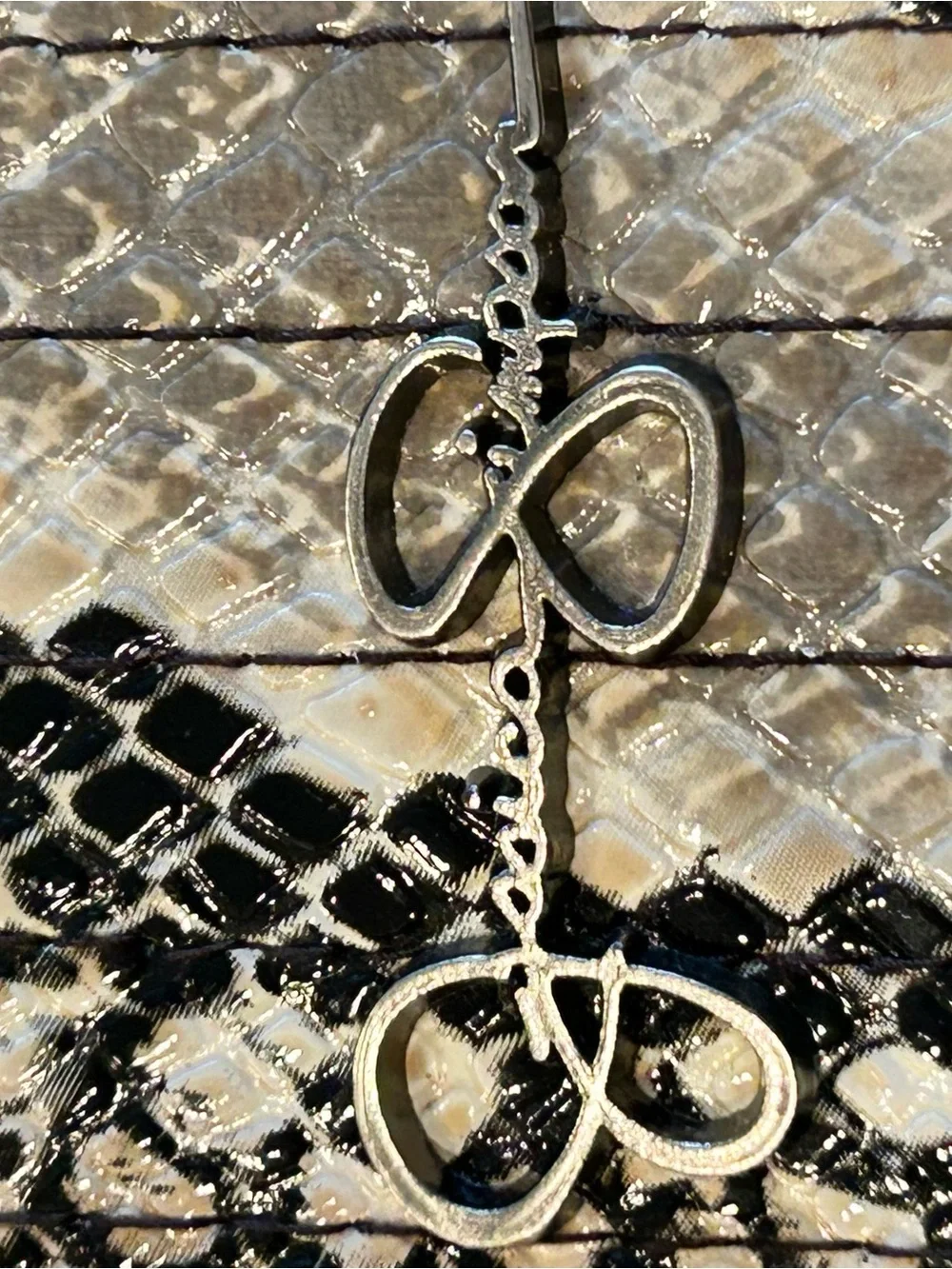 Jessica Simpson Snake Print Crossbody Bag like new. Keychain & card holder too